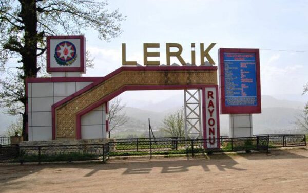 Lerikdə direktor məktəblini oğurluğa vadar edib… – İTTİHAM VAR…