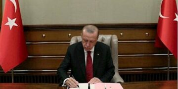 Ərdoğan Azərbaycanla bağlı saziş imzaladı
