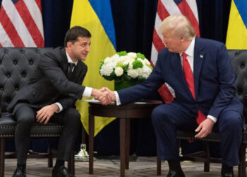 Zelenski Trampı Ukraynaya dəvət edib