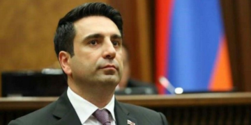 Erməni spiker: Azərbaycanla sülh heç vaxt bu qədər yaxın olmayıb