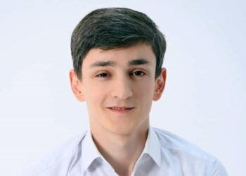 Araz Əliyevi küçədə söyüş söyməkdə və polisə tabe olmamaqda ittiham ediblər – KİV