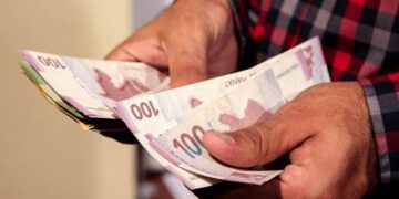 Şöbə müdiri belə rüşvət alıbmış… – Danışıqlar