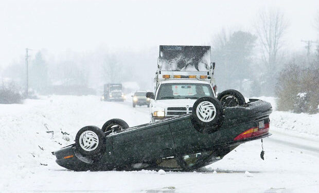 Bakı-Qazax magistralında 10-dan çox maşın toqquşdu: Xəsarət alanların kimlikləri bilindi – YENİLƏNİB