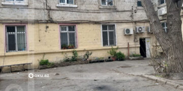 Xətai rayon sakinləri: “Təmizlik işçisi ştatı yoxdur, zibili özümüz daşıyırıq” – ŞİKAYƏT + FOTO