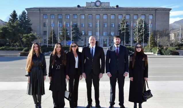 Prezidentlə ailəsinin Xankəndidən – Fotoları