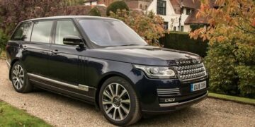 II Elizabetin “Range Rover”i hərraca çıxarıldı – FOTO