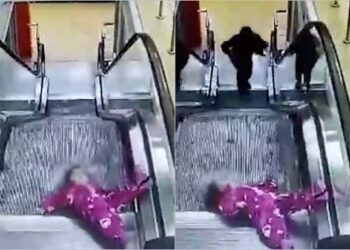 Nəzarətsiz qalan rusiyalı azyaşlı eskalatora ilişdi: Həyəcanlı anlar – VİDEO