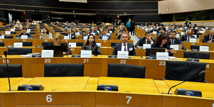 Tahir Mirkişili Simonyanı susdurdu