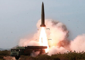 Kiyevə ballistik raketlər atıldı – Yaralananlar var