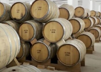 Xankəndidə erməni oliqarxların zavodu: Zirzəmidən