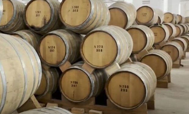 Xankəndidə erməni oliqarxların zavodu: Zirzəmidən