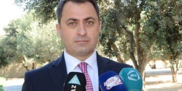 İcra başçısının müavinləri vəzifədən getdilər