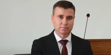 Yeni icra başçısı Ovni Muradov kimdir?