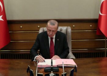 Ərdoğan Azərbaycanla bağlı sazişi təsdiqlədi