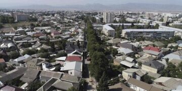 Gəncədə qanunsuz tikililərin qarşısı alındı