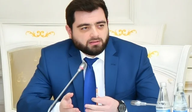 Oxu.Az-ın baş redaktoru: “Hər məruzə aparılan mübarizənin məntiqi sonluğunu tamamlayırdı