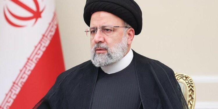 Azərbaycanlı iş adamı Rəisiyə görə həbs edildi