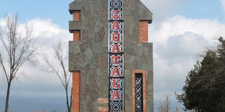 Zaqatalada gecəyarı restoranı yardılar