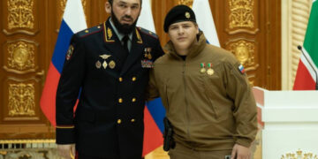 Kadırovun oğluna Çeçenistanın ən yüksək mükafatı VERİLDİ