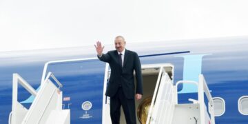 Prezidentin dost ölkəyə səfəri: Bakı supergüclə yaxınlaşır