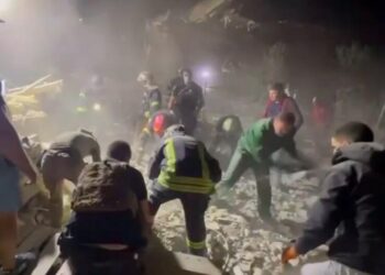 Rusiya Kiyev vilayətini atəşə tutdu: ölənlər və yaralananlar var