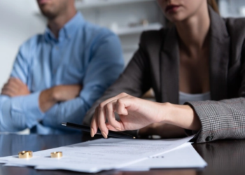 Nikah pozulmadan belə aliment almaq olur – Hüquqşünas izah edir – VİDEO