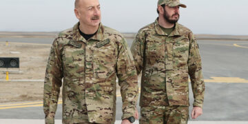 Prezidentlə oğlu Ağdamda təməlqoyma mərasimində iştirak etdilər – YenilənirAzərbaycan Prezidenti İlham Əliyev və oğlu Heydər Əliyev sentyabrın 19-da Ağdam rayonunun Eyvazxanbəyli kəndinin təməlqoyma mərasimində iştirak ediblər.  “Qafqazinfo” xəbər verir ki, bu barədə Prezidentin Mətbuat xidməti məlumat yayıb.  ***  Prezident İlham Əliyev Ağdam rayonunun Kəngərli kəndində aparılan bərpa işləri ilə tanış olub.  ***  Prezident İlham Əliyev Ağdam Sənaye Parkında müxtəlif təyinatlı ayaqqabıların istehsalı zavodunun açılışında iştirak edib.  ***  Prezident İlham Əliyev Ağdam Sənaye Parkında Elektrik paylayıcı avadanlıqların, elektrik yuvalarının və beton yarımstansiyalarının istehsalı zavodunun açılışında iştirak edib.  ***  Prezident İlham Əliyev Ağdam Sənaye Parkında Avtomatlaşdırma və telemexanika sistemlərinin istehsalı zavodunun açılışında iştirak edib.  ***  Prezident İlham Əliyev Ağdam Sənaye Parkında Divar kağızları istehsalı zavodunun açılışında iştirak edib.  ***  Prezident İlham Əliyev Ağdam Sənaye Parkında Havalandırma, yanğınsöndürmə avadanlıqları və metal məmulatları istehsalı zavodunun açılışında iştirak edib.  ***  Prezident İlham Əliyev Ağdam Sənaye Parkında Dam örtükləri istehsalı zavodunun açılışında iştirak edib.