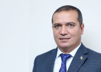 Baş redaktor vəzifədən getdi