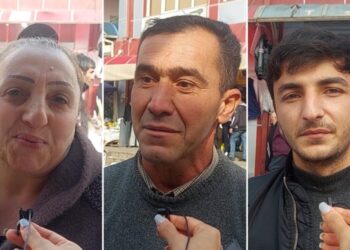 “Vosmoy” bazarında obyektlər sökülür: Satıcıların malları küçədə qalıb – FOTO, VİDEO + REPORTAJYENİLƏNİB