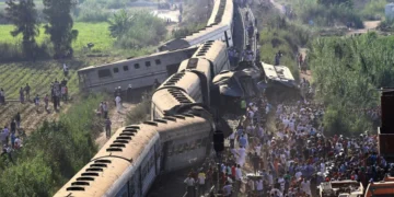 Misirdə sərnişin qatarları toqquşdu