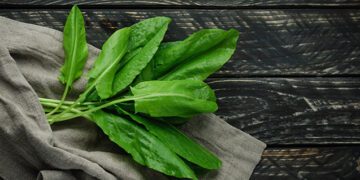 Çiy də faydalıdır, bişmiş də…