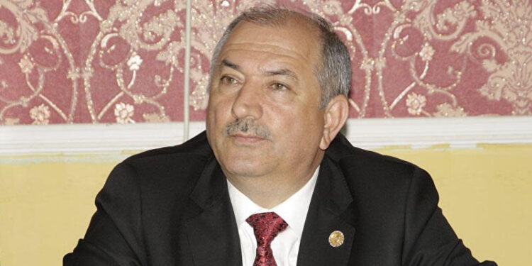 İcra başçısı bacısı oğlunu özünə köməkçi təyin etdi – Foto