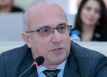 ABŞ hər ölkəni xilas edə bilər, bəs özü batarsa, onu kim xilas edəcək? – CAVABSIZ SUAL