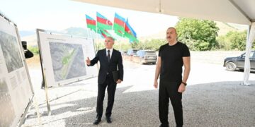 Kəlbəcər şəhərində 3-cü yaşayış kompleksinin təməli qoyuldu – YENİLƏNDİ