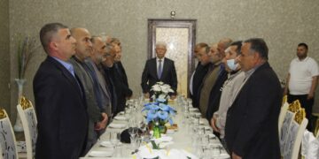 Cəlilabad rayon icra hakimiyyətinin başçısı Rafiq Cəlilov şəhid ailələri ilə görüşüb.
