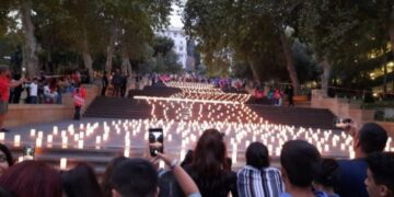 Bakının mərkəzində 2100 şam yandırılıdı – MARAQLI FESTİVAL/VİDEO