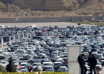 Rusiyanın Gürcüstanla sərhədində 2 000 minik avtomobildən ibarət sıra yarandı – VİDEO