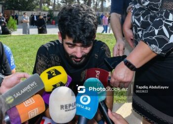 Uşaq evində böyüyən şəhidin qardaşı: “Hərbçi yoldaşının qabağına keçərək şəhid olub” – VİDEO