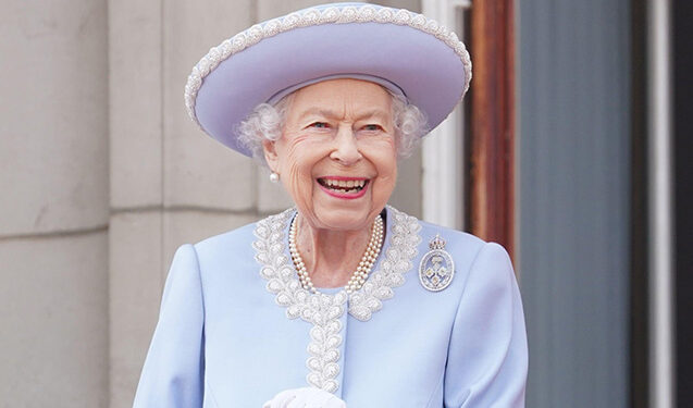 Kraliça dünyasını dəyişdi – Yenilənib