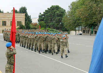 Komando başlanğıc kursu”nun buraxılış mərasimi olub