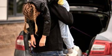 Bakıda 18 yaşlı qız qaçırıldı