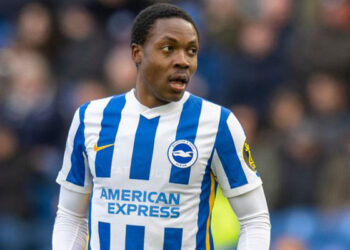 Ölümcül xəstəliyə görə karyerasını bitirdi