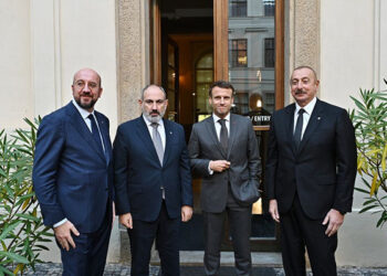 Ermənistan Azərbaycanın ərazi bütövlüyünü tanıyıb.