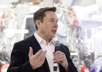 İlon Mask: “Nüvə müharibəsi ehtimalı sürətlə artır” – FOTO