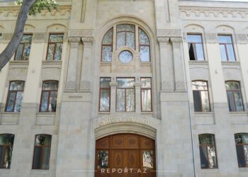 Səhiyyə Nazirliyi apteklərdə dərman qıtlığının yaranmasına münasibət bildirib