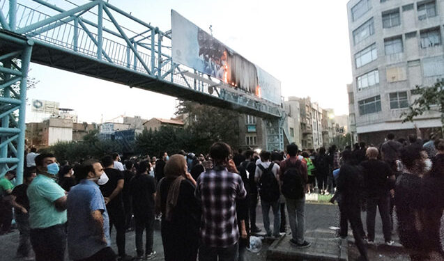 İranda etiraz aksiyaları davam edir