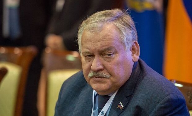 Zatulin ermənilərə görə Putinə qarşı çıxdı