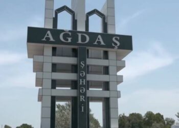 Ağdaşın Qaradeyin kəndinin qaragünə qalan Ailə Sağlamlıq Mərkəzi -FOTO