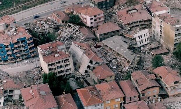 Türkiyədəki zəlzələdə ölənlərin sayı 76-ya çatdı, yüzlərlə yaralı var – YENİLƏNİB + VİDEO