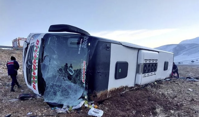 Türkiyədə sərnişin avtobusu aşdı – 6 ölü, 36 yaralı